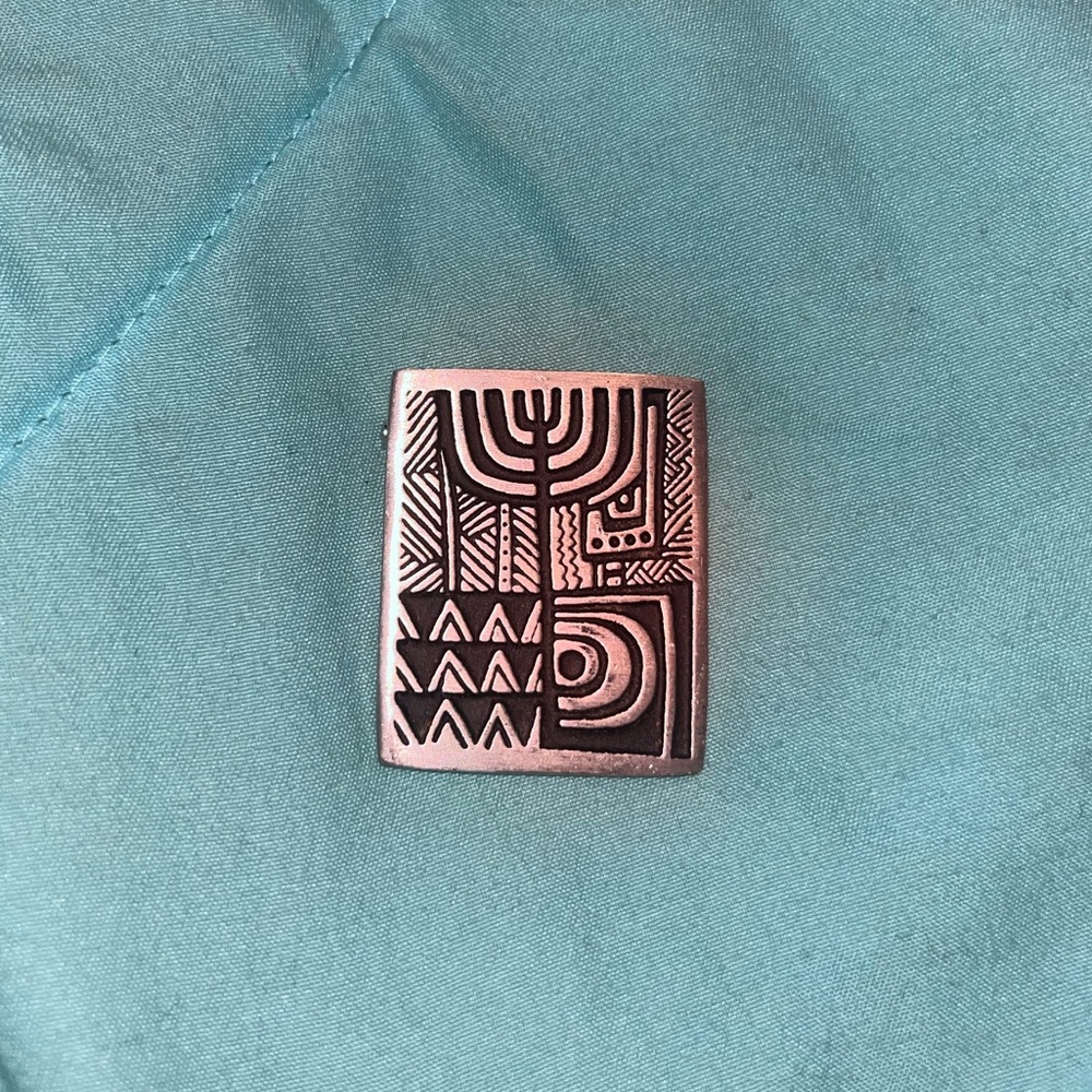 Vintage Alice Seely brooch/pin